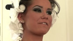'Young & Glamorous' screenshot nº 59