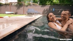 Captura de '8th Street Latinas 55' nº 2