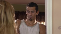 Captura de 'Horny MILFS and Cougars on the Prowl' nº 7