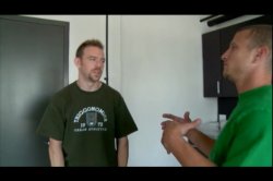 Captura de 'Anal Cavity Search 8' nº 2