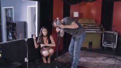 Captura de 'I Caught My Wife Fucking The Help! 5' nº 120