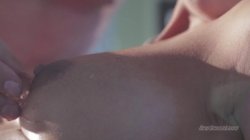 Captura de 'Brunettes Have More Fun' nº 97