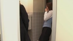 Captura de 'Hot Japanese Secretary Gangbanged at Work' nº 1