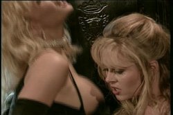 Captura de 'Boot Lick Babes' nº 18
