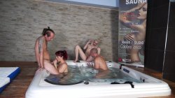 'Swinger In SPA: Orgy In The Jacuzzi' screenshot nº 52