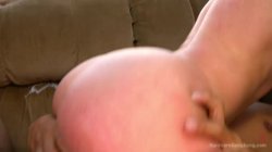 Captura de 'Hardcore Gangbang - Insatiable MILF Gangbanged In A Dystopian Reality' nº 129
