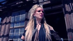 Captura de 'Hardcore Gangbang - Insatiable MILF Gangbanged In A Dystopian Reality' nº 28