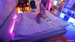 Captura de 'What Step Sis Does In Her Room?' nº 134