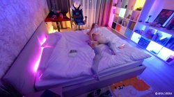 Captura de 'What Step Sis Does In Her Room?' nº 94