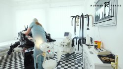 Captura de 'Examination And Fuck Machine Treatment' nº 69