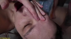 Captura de 'Bukkake Orgy: Kitty Doll88' nº 79