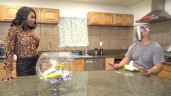 Captura de 'Naughty Black Housewives 6' nº 43
