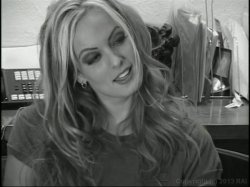 'Busty Beauties 2' screenshot nº 7