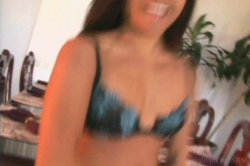 'Itty Bitty Titty Asian Threeway' screenshot nº 70