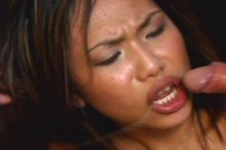 'Itty Bitty Titty Asian Threeway' screenshot nº 129