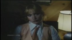 Captura de 'Merle Michaels Ultra Kinky Blonde' nº 73