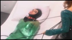 Captura de 'Latex Slaves' nº 73