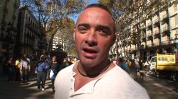 Captura de 'Espanolas Novatas Pilladas En La Calle' nº 2