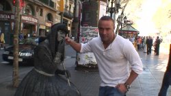 Captura de 'Espanolas Novatas Pilladas En La Calle' nº 4