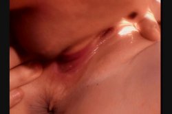 Captura de 'Blonde Teens Into Anal' nº 47
