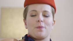Captura de 'Flight Attendants, The' nº 81
