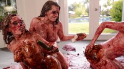 Captura de 'Messy Girls Pie Whores' nº 41