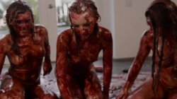 Captura de 'Messy Girls Pie Whores' nº 45