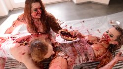 Captura de 'Messy Girls Pie Whores' nº 19