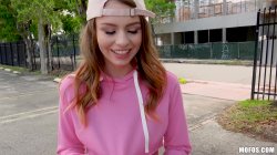 Captura de 'Public Sex Adventures 6' nº 58