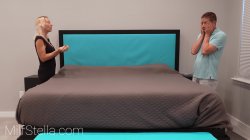 Captura de 'Mature Stepsiblings Reunion Goes Hardcore - SHARE A BED WITH E04 - MILF STELLA' nº 3