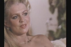 'Small Town Girls' screenshot nº 11