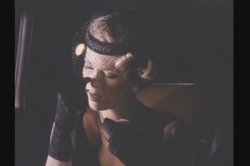 'Small Town Girls' screenshot nº 126