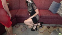 Captura de 'Asteria Jade and Alexa Chains Share Tad's Pole' nº 19