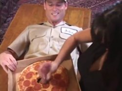 Captura de 'Big Sausage Pizza' nº 22