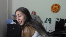 Captura de 'College Blowjob Cuties' nº 132