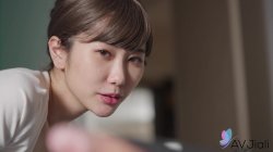 Captura de 'Stepmom Rina Fucks Her New Son Hard' nº 17