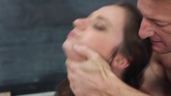 Captura de 'Slutty Times At Innocent High 6' nº 41