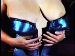 'Big Tit Marathon 129: Splits & Tits Early 1970s (Color)' screenshot nº 2