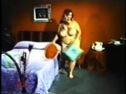 'Big Tit Marathon 129: Splits & Tits Early 1970s (Color)' screenshot nº 117