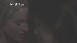 Captura de 'Mr. Skin's Steamy Lesbian Scenes' nº 37
