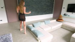'Pleasure Abroad with Little Angel' screenshot nº 9