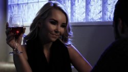 Captura de 'Friends And Lovers' nº 1