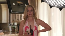 Captura de 'Behind The Scenes-The Assistant Director Loves People (Ep 1)' nº 90