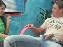 'I Like 'Em Young' screenshot nº 33
