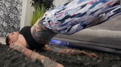 Captura de 'Tattoo Yoga Beauty Rocky Emerson Gives JOI and Masturbates' nº 15