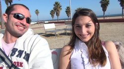 Captura de 'Jimena Inserting the Vibrator on the Beach' nº 8