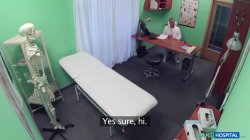 Captura de 'Patient 003 - Doctor Gives Sex Support To Patient' nº 3