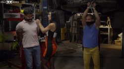 Captura de 'Dirty Girl In A Garage #8' nº 18