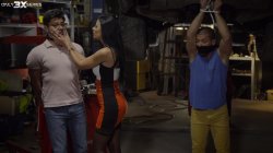 Captura de 'Dirty Girl In A Garage #8' nº 20