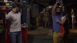 Captura de 'Dirty Girl In A Garage #8' nº 23